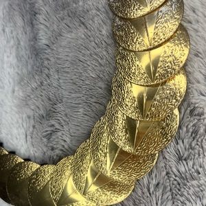 Real vintage 1970s metal stretch belt- gold